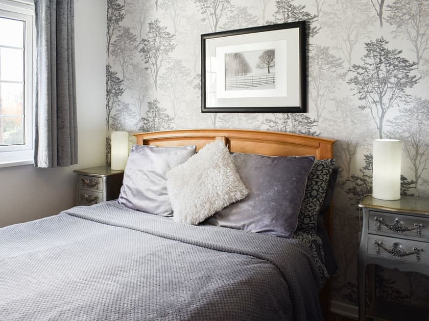 Double bedroom | Mountain View, Morfa Bychan