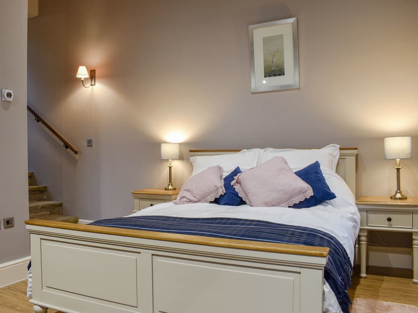 Double bedroom | The Old Shippon at New Ringstones Farm, Rowarth