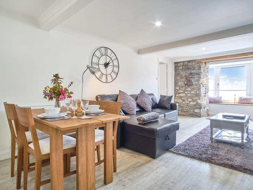 Dining Area | Imperial Apartment, Oban
