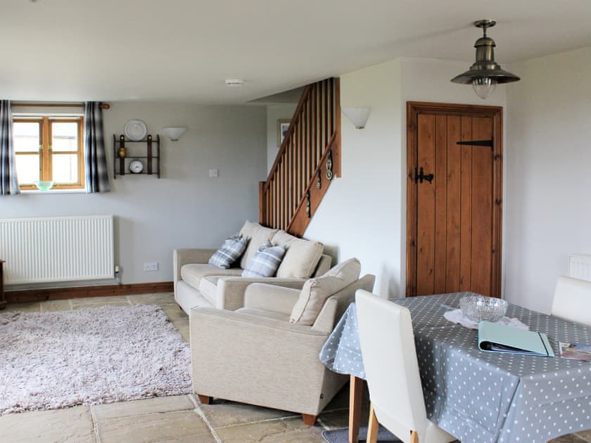 Open plan living space | Dusty’s Stable - Home Farm, Ebrington, near Chipping Campden