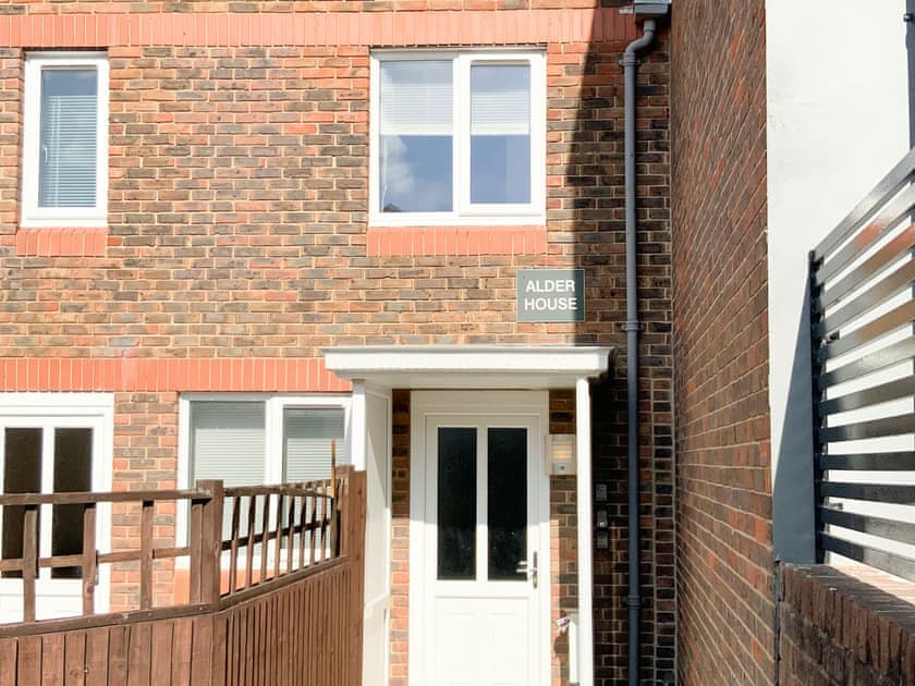 Alder House Flat 2 (ref UKC4944) in Reading