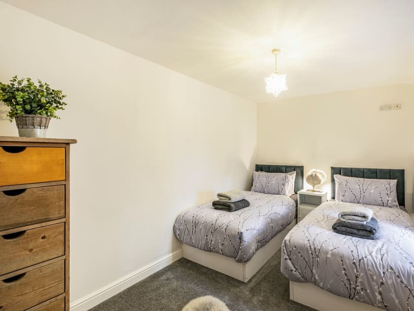 Twin bedroom | South Carolina Farm House, Matlock