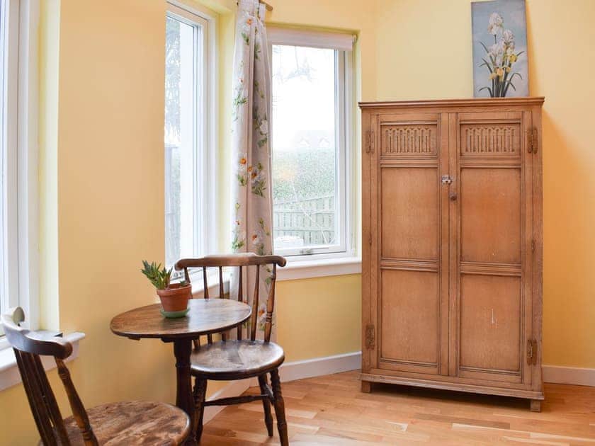 King size bedroom | Puddingstone Cottage, Gartmore