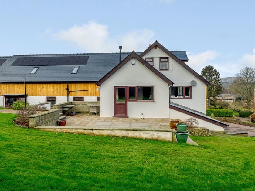 Exterior | Orchard Lodge - Orchard Holidays, Woolaston, near Forest of Dean