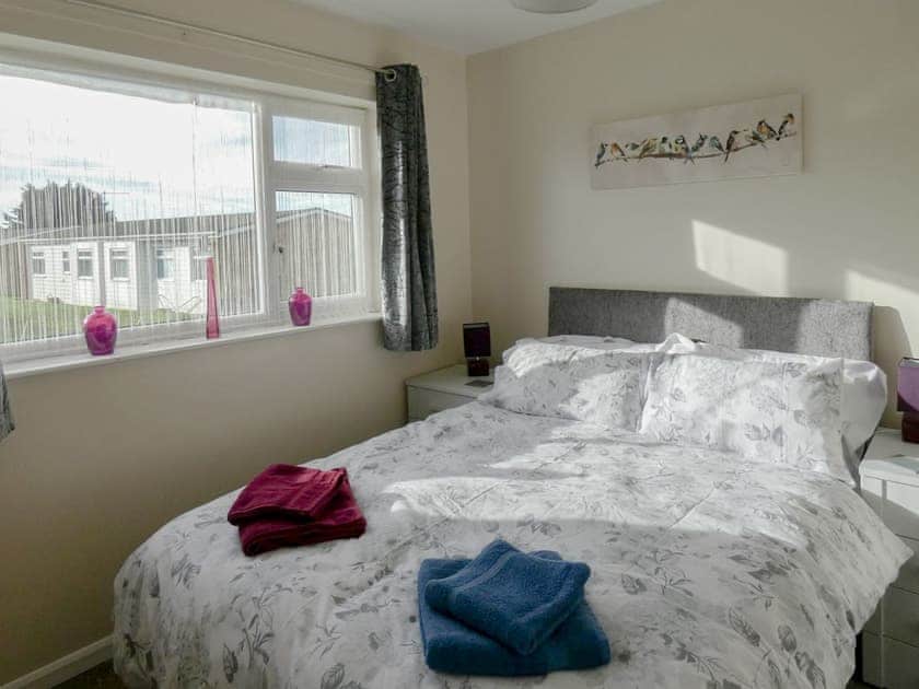 Double bedroom | Willow Cottage, Kessingland, Lowestoft
