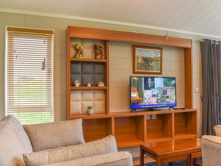 Living area | Whitey Top Country Lodge - Whitey Top Lodges, Pentridge