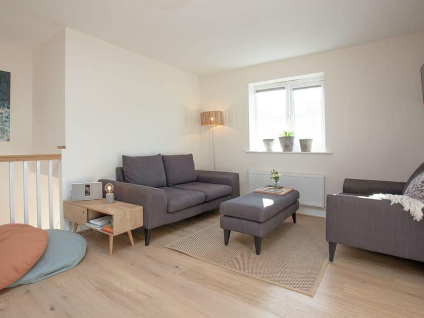 Living area | No. 27, Falmouth