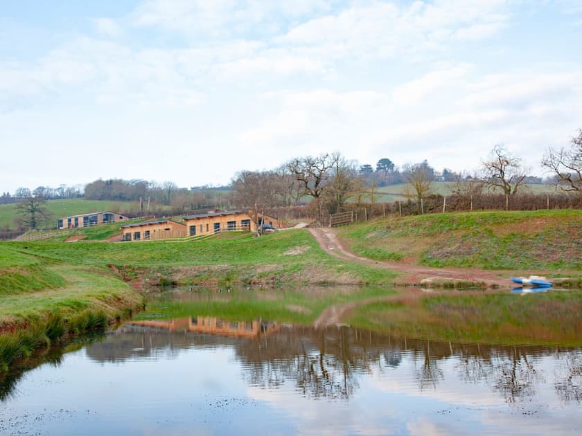 Setting | Kingfisher Lodge - East Dunster Deer Farm, Cadeleigh, near Tiverton