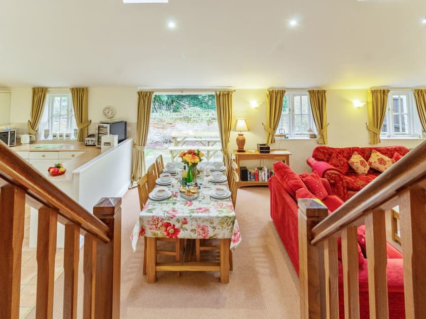 Open plan living space | The Coach House - Stowlangtoft Estate, Bury St. Edmunds