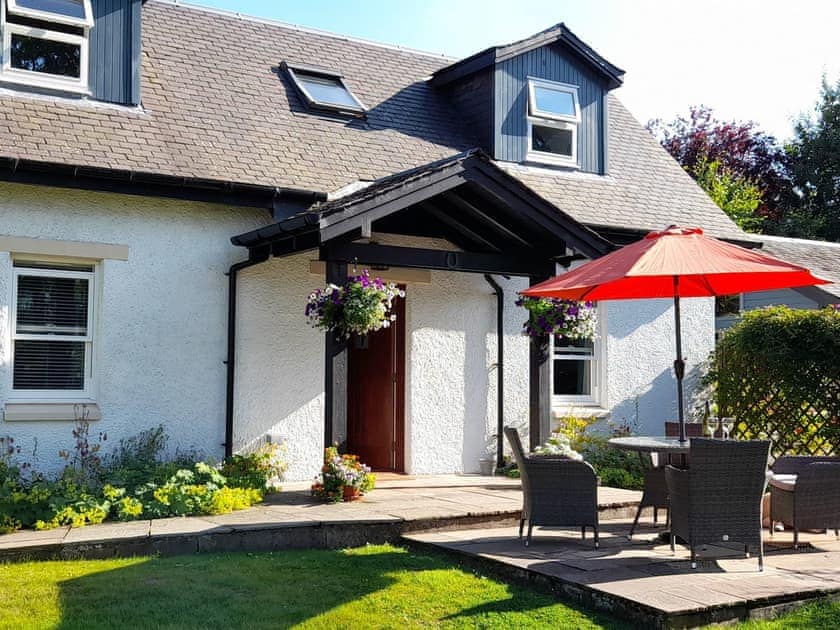 Attractive holiday home | Acorn Cottage, Kippen, near Stirling