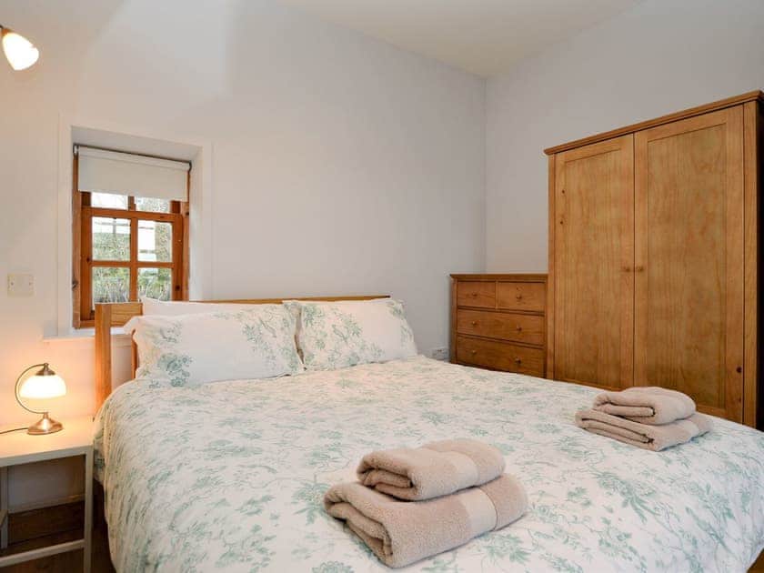Double bedroom | Kevington Cottage, Dunoon