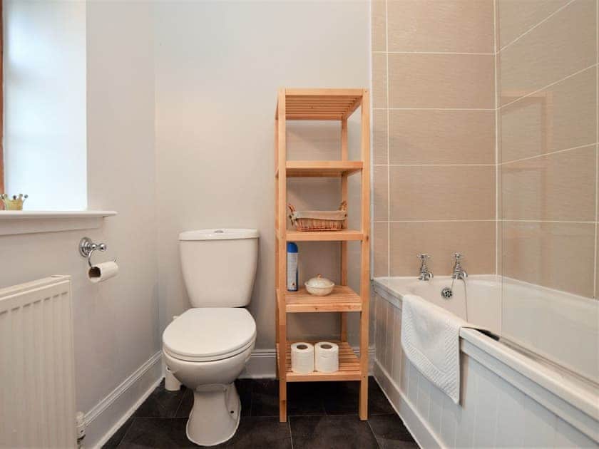 Bathroom | Kevington Cottage, Dunoon