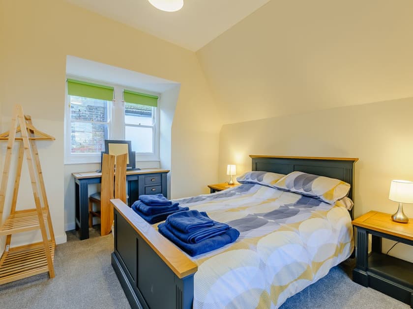 Double bedroom | Vine Cottage, Broadstairs