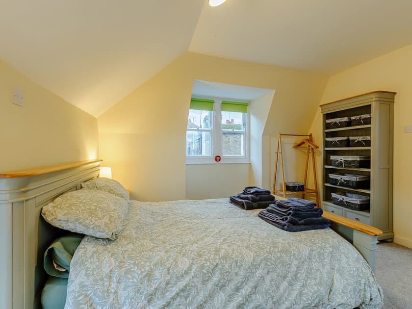 Double bedroom | Vine Cottage, Broadstairs