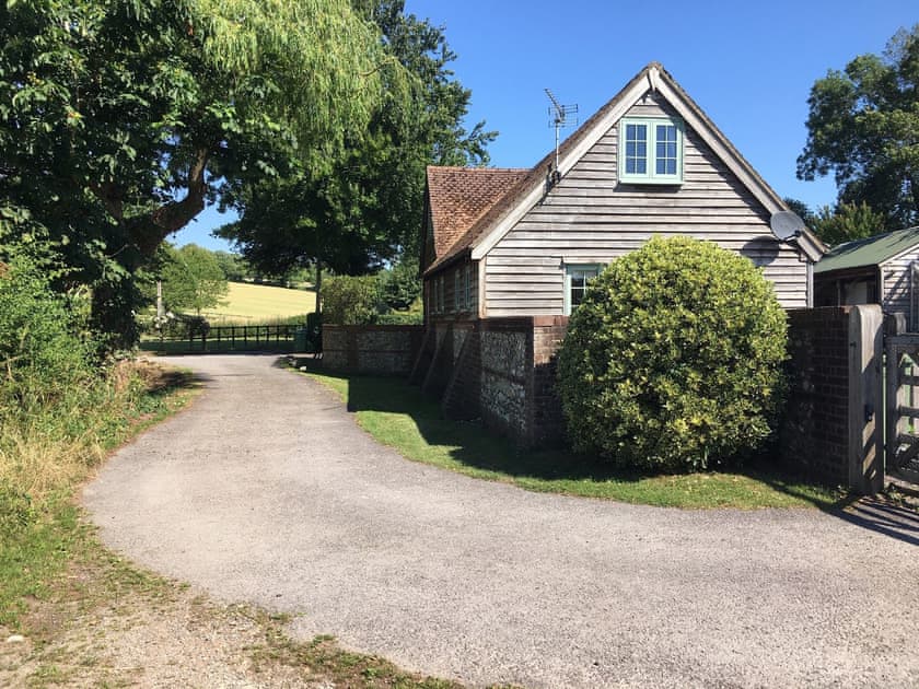 Exterior | Lower Whiteflood Farm Cottage, Owslebury, Winchester