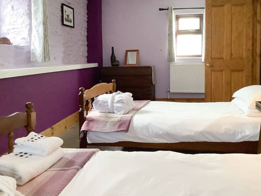 Twin bedroom | The Barn, Neenton, near Bridgnorth