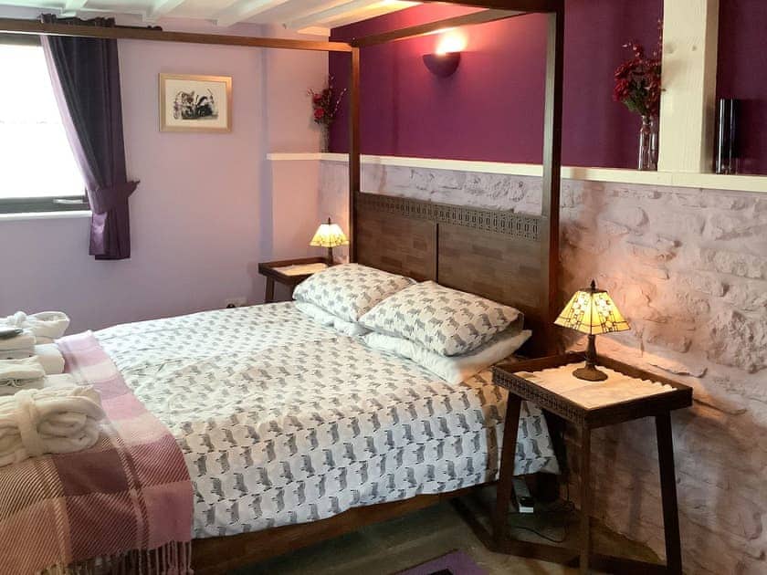 Four Poster bedroom | The Barn, Neenton, near Bridgnorth