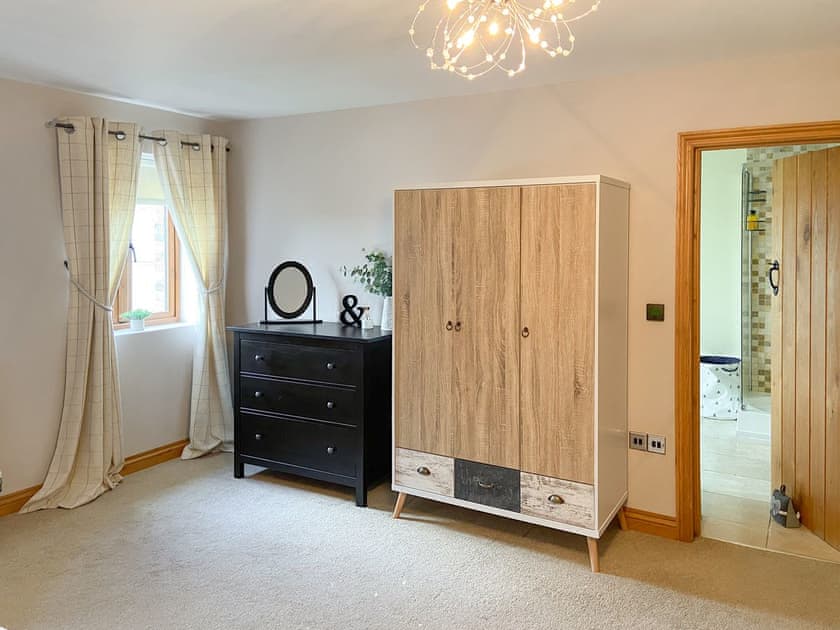 Double bedroom | Coed y Nant Barn, Rhôs, near Pontardawe