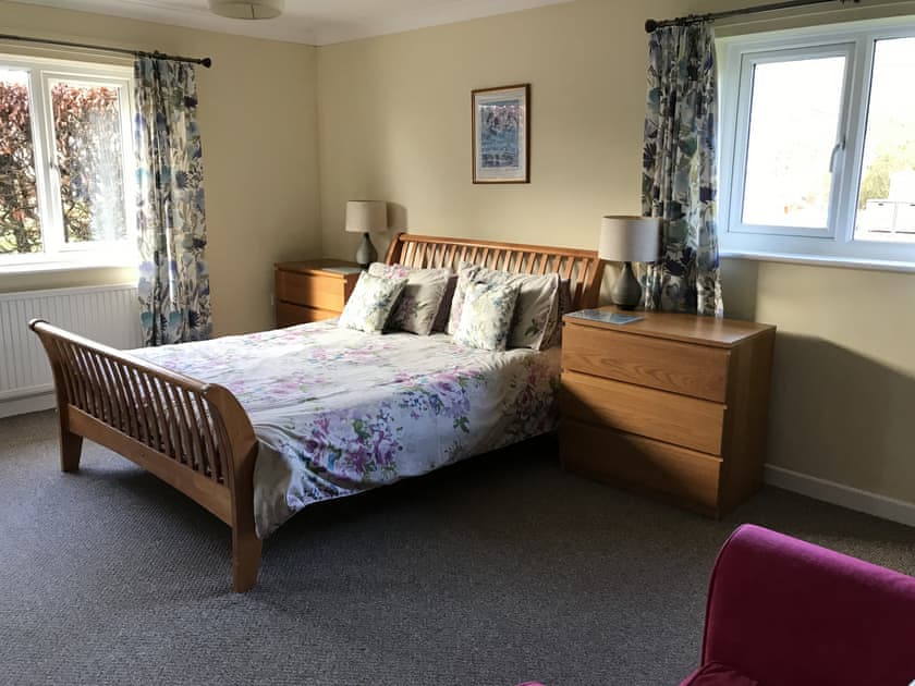 Double bedroom | Kestrel - Caves Farm Barns, Near Ely