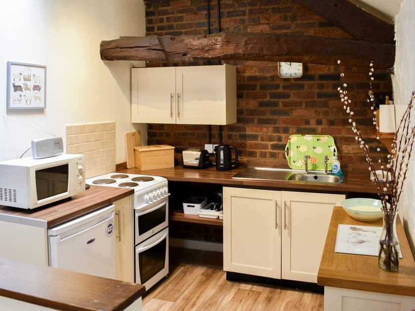 Kitchen | Rebecca Puddle Duck Cottage, Bassenthwaite