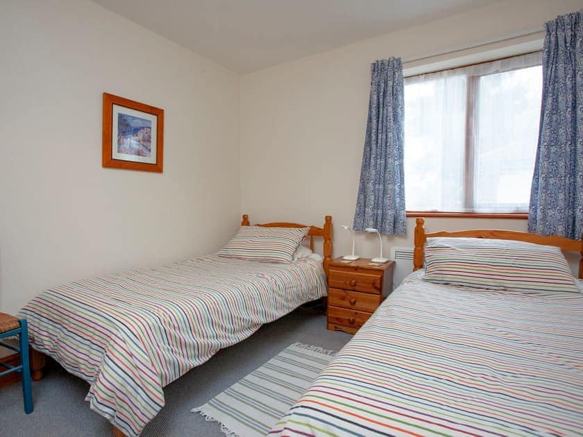 Twin bedroom | The Stables, Clyst Honiton, near Exeter