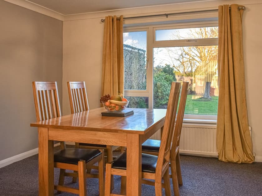 Dining room | Bee’s Place, Whitby
