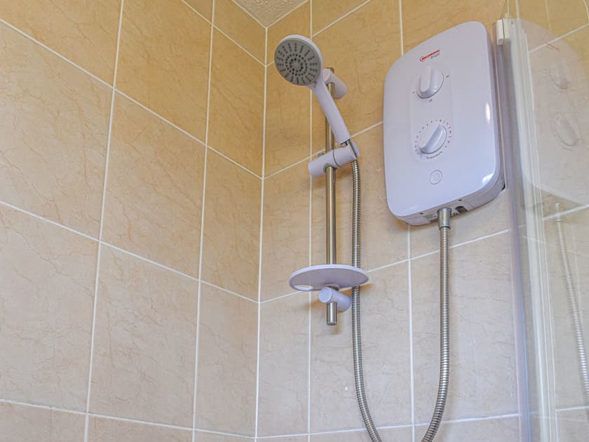 Bathroom | Bee’s Place, Whitby
