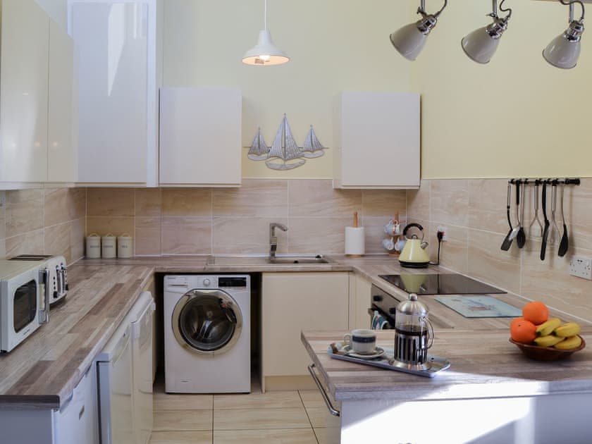 Kitchen | Cast Away, Winterton on Sea