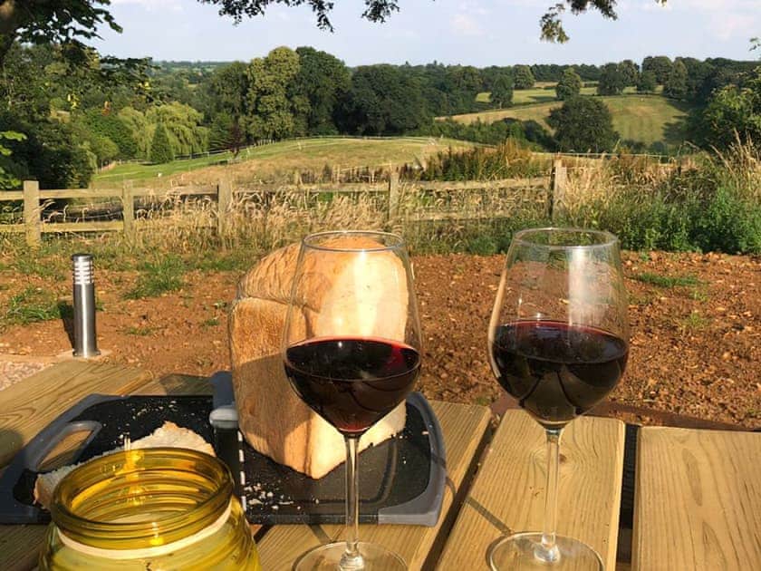 Outdoor area | Althorp, Coton, Holdenby - Steepleton Lodge Farm, East Haddon