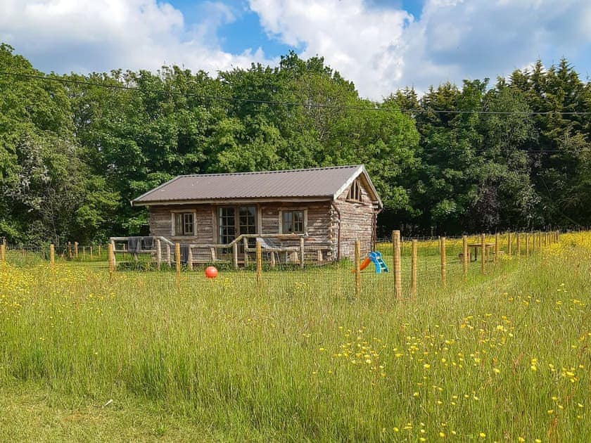 Exterior | The Sunset Cabin, Beccles