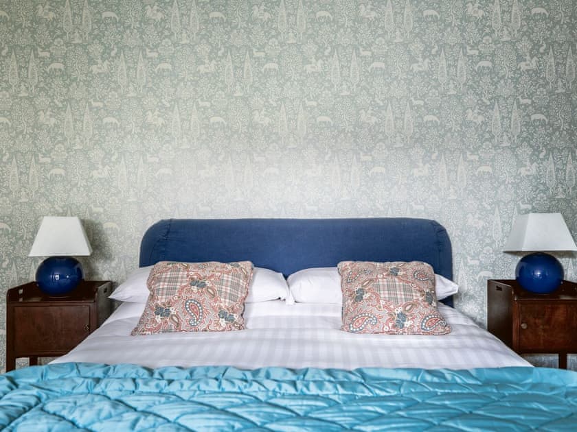 Double bedroom | Convalloch Lodge - Atholl Estate, Pitlochry