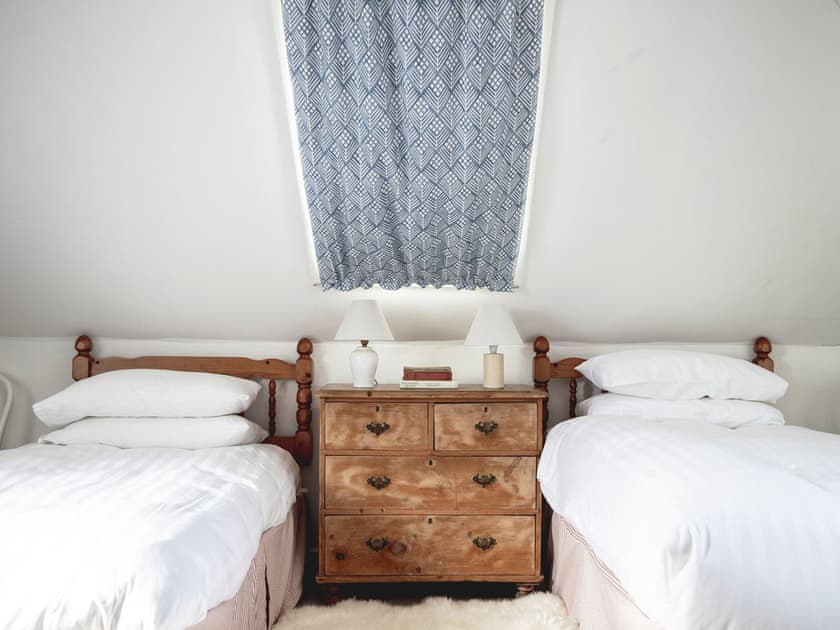 Twin bedroom | Convalloch Lodge - Atholl Estate, Pitlochry