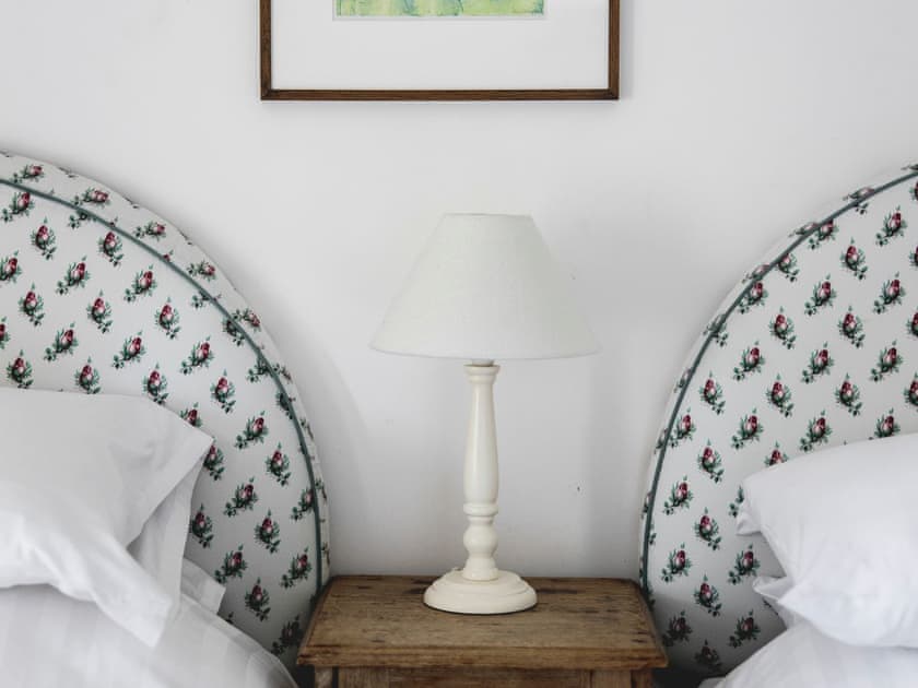 Twin bedroom | Convalloch Lodge - Atholl Estate, Pitlochry