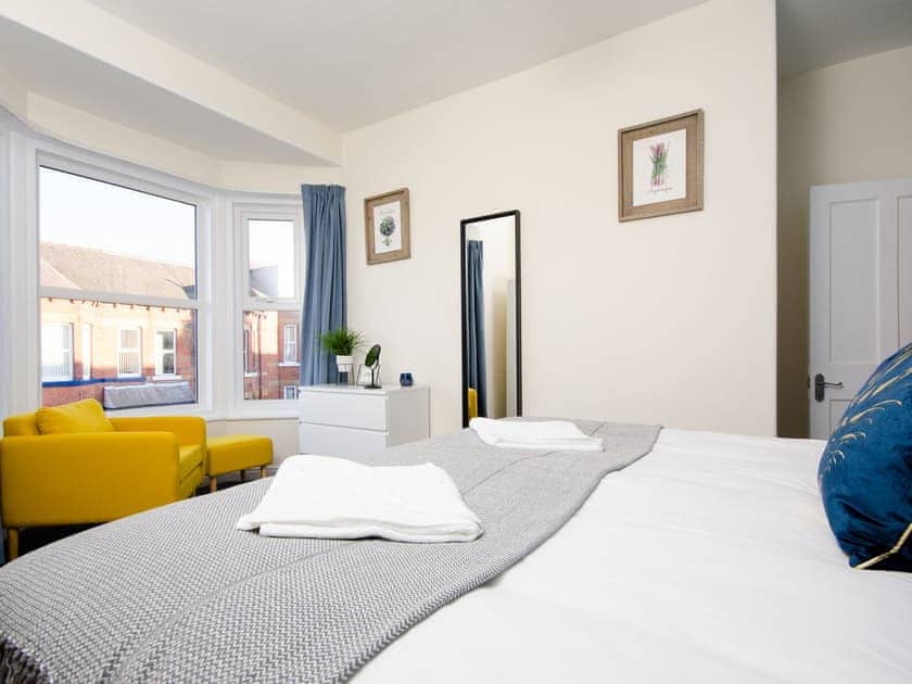 Double bedroom | The Townhouse - Ashville Houses, Scarborough