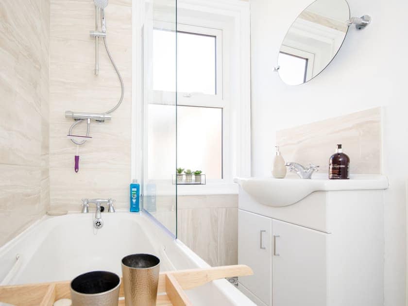 Bathroom | The Townhouse - Ashville Houses, Scarborough