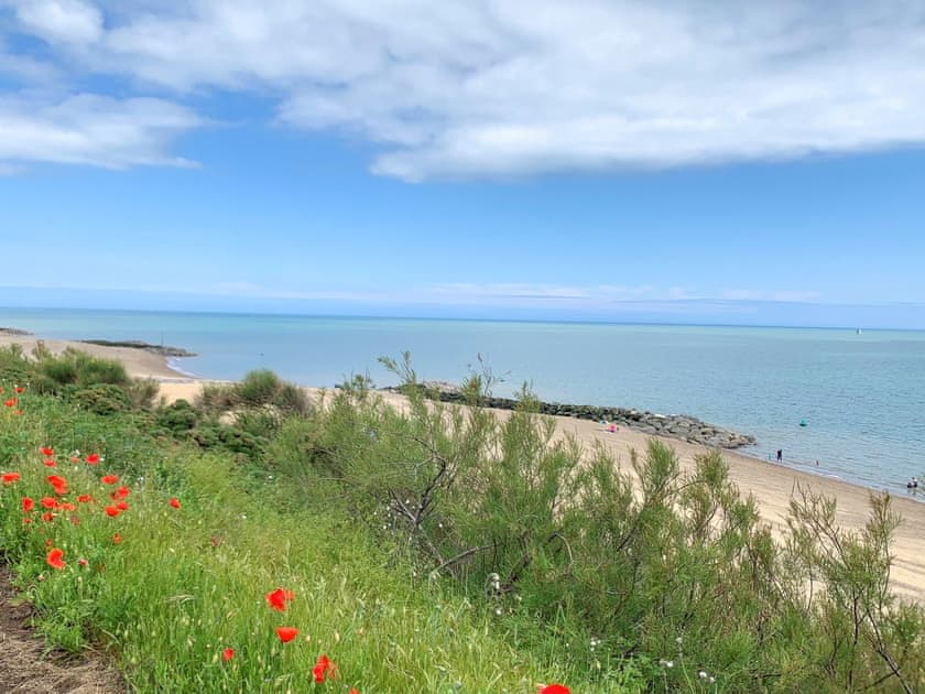 Surrounding area | Holland Beach Bungalow, Clacton on Sea