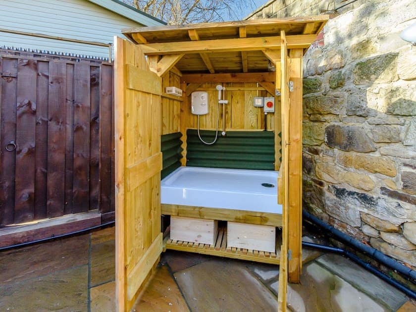 Outdoor area | Hidden Winds Cottage, Guisborough
