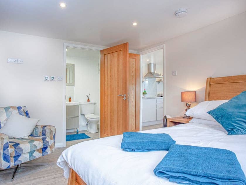 Double bedroom | Riverside Apartment, Bideford