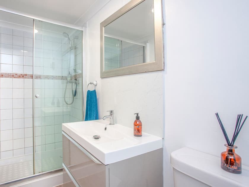 Bathroom | Riverside Apartment, Bideford