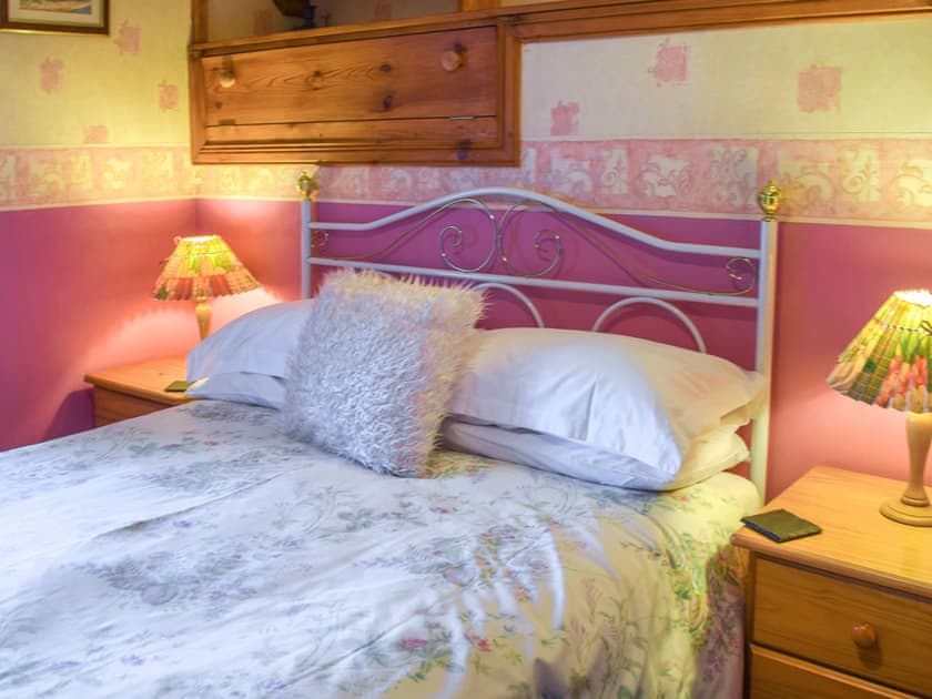Double bedroom | The Bothy - Ardtun Cottages, Isle of Mull