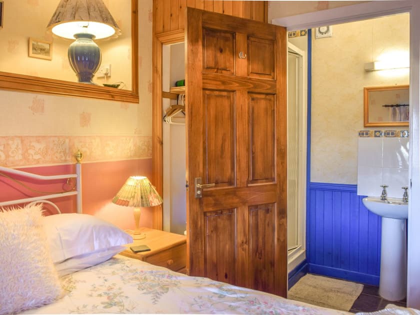 Double bedroom | The Bothy - Ardtun Cottages, Isle of Mull