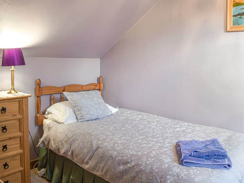 Twin bedroom | The Stables - Ardtun Cottages, Isle of Mull