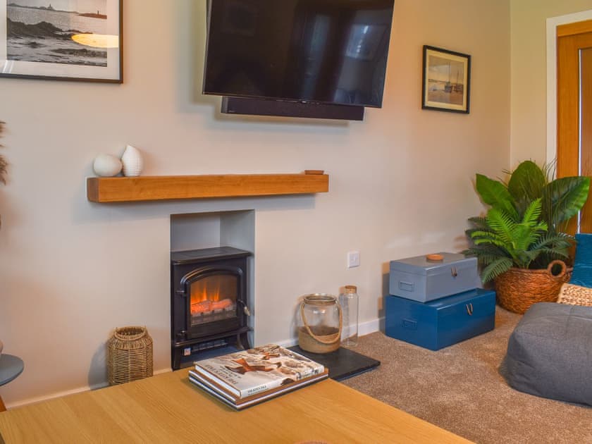 Living area | Oystercatcher, Benllech