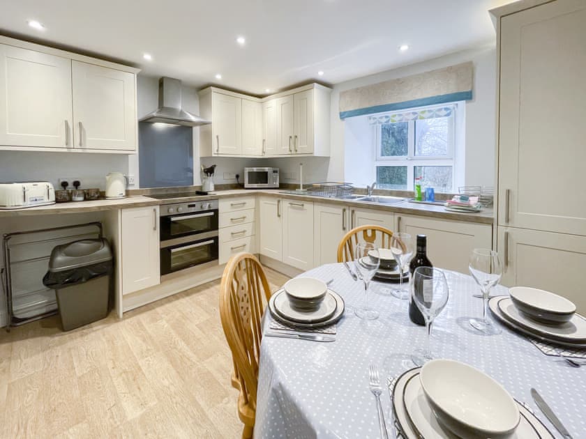 Kitchen/diner | River View Cottage - Bank House Farm, Hulme End, near Hartington