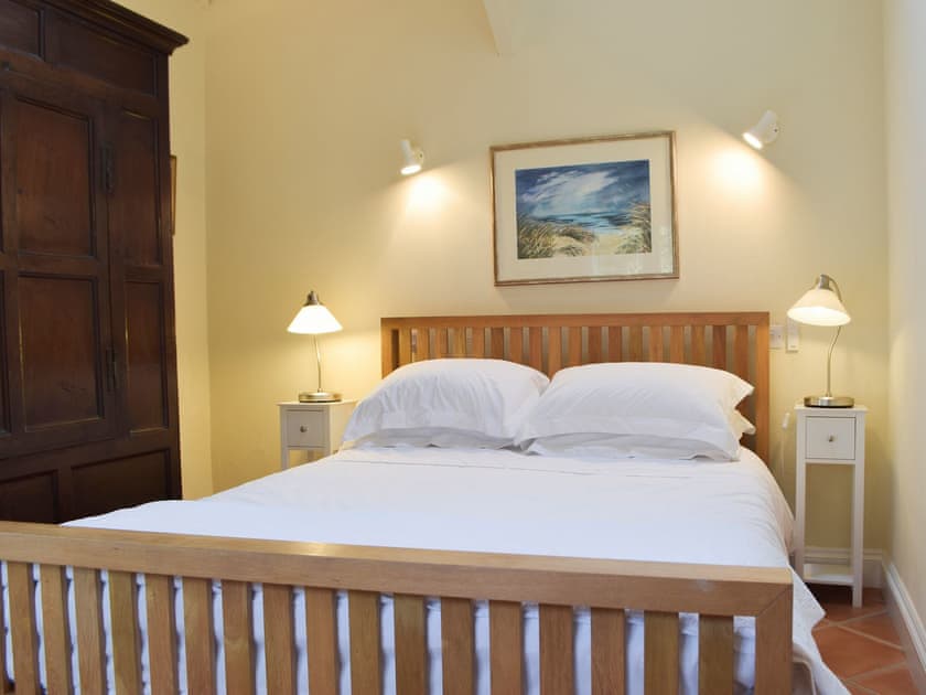 Double bedroom | Tucking Cottage, Treffgarne, near Haverfordwest
