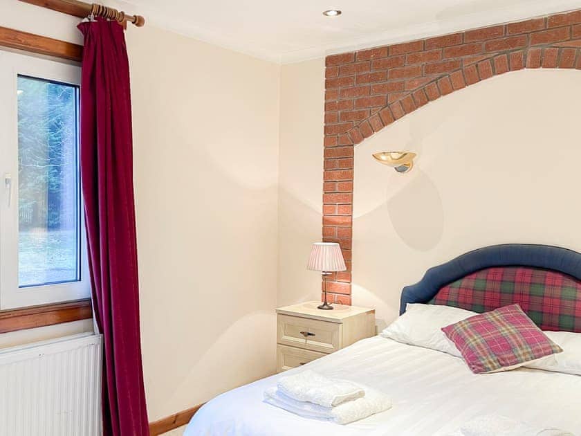 Double bedroom | Oich View - Great Glen Waterside Cottages, Spean Bridge