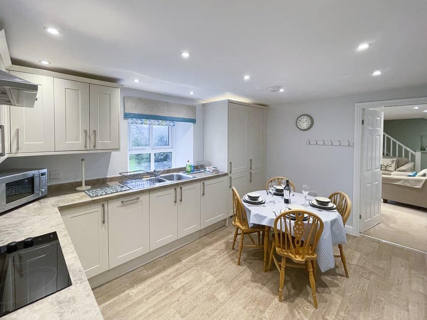 Kitchen/diner | River View Cottage - Bank House Farm, Hulme End, near Hartington