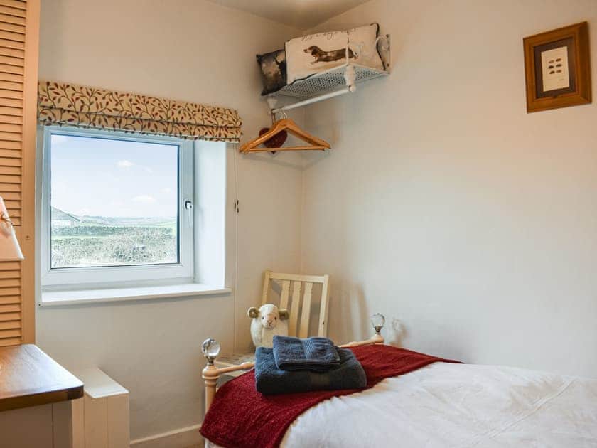 Bedroom | Number 6 - Flying Horseshoe Cottages, Clapham, near Ingleton