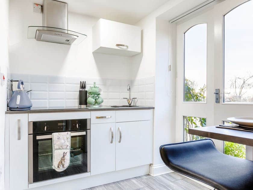 Kitchen area | Meadow View - The Old Strawberry Barn Studios, Cheddar