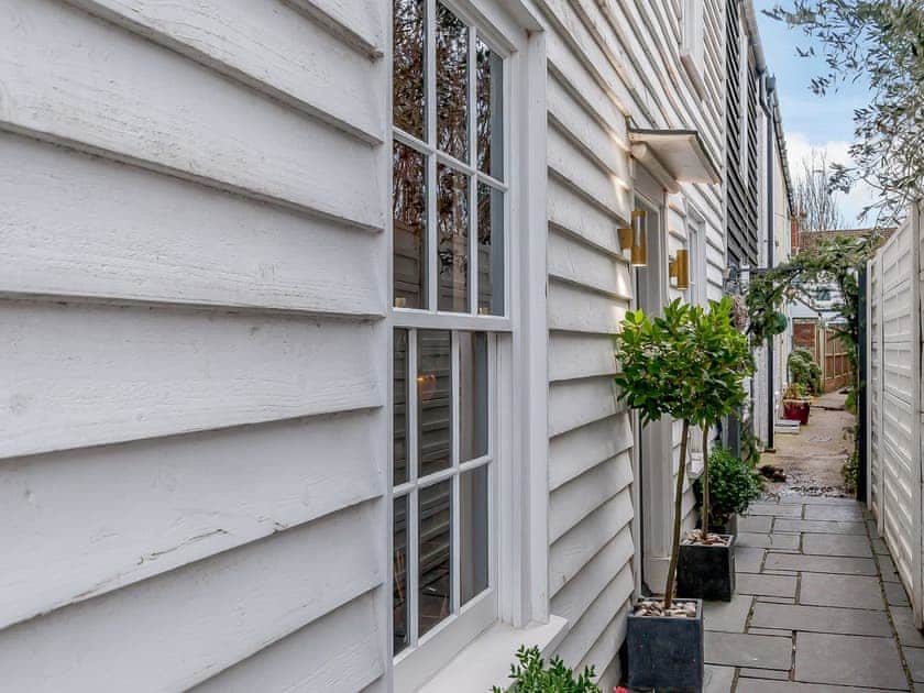 Exterior | Anchor Light Cottage, Faversham